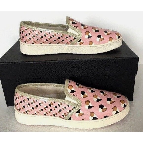 New Coach Style C117 FG2113 Slip on Heart Print Women's Shoes Size 6 B Blush - Picture 2 of 8
